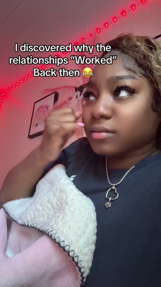 Post 8 by ⚡️🍬Official.Brii🍬⚡️ on TikTok (video)
