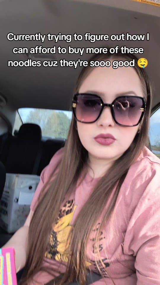 Post 3 by Lala Bunny on TikTok (video)