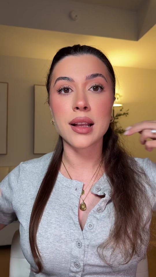 Post 1 by Vicky Alvarez on TikTok (video)