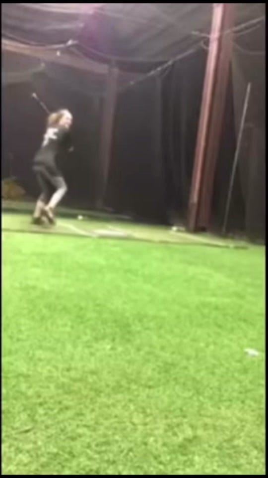 Post 2 by Suheily on TikTok (video)