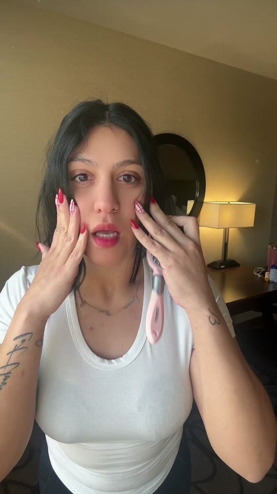 Post 6 by Jess Lo on TikTok (video)