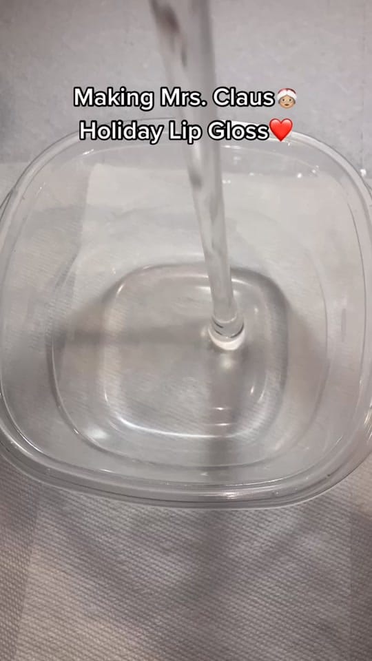 Post 10 by glittertrapcosmetics on TikTok (video)