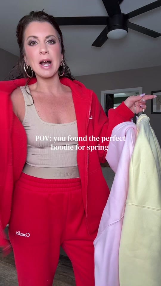 Post 5 by Denielle on TikTok (video)