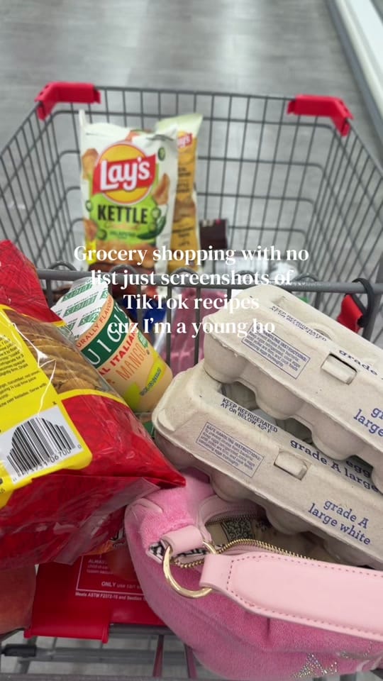 Post 2 by Ivy 💋 on TikTok (video)