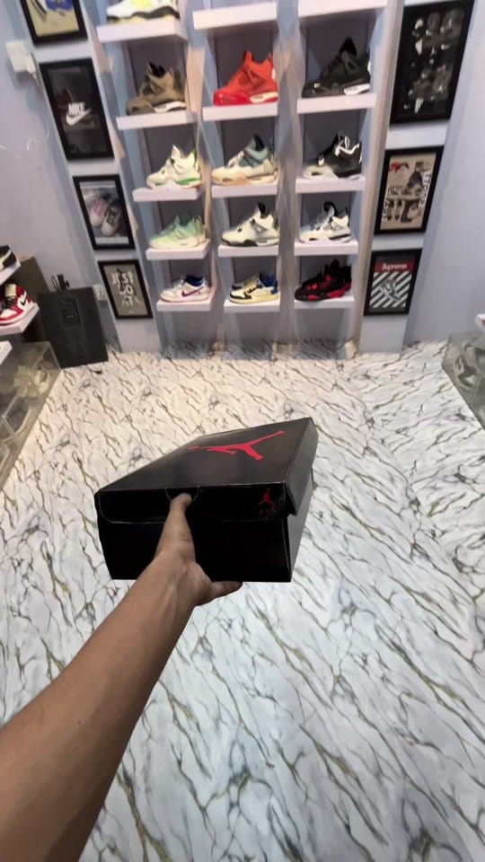 Post 9 by beckysneakers.np on TikTok (video)