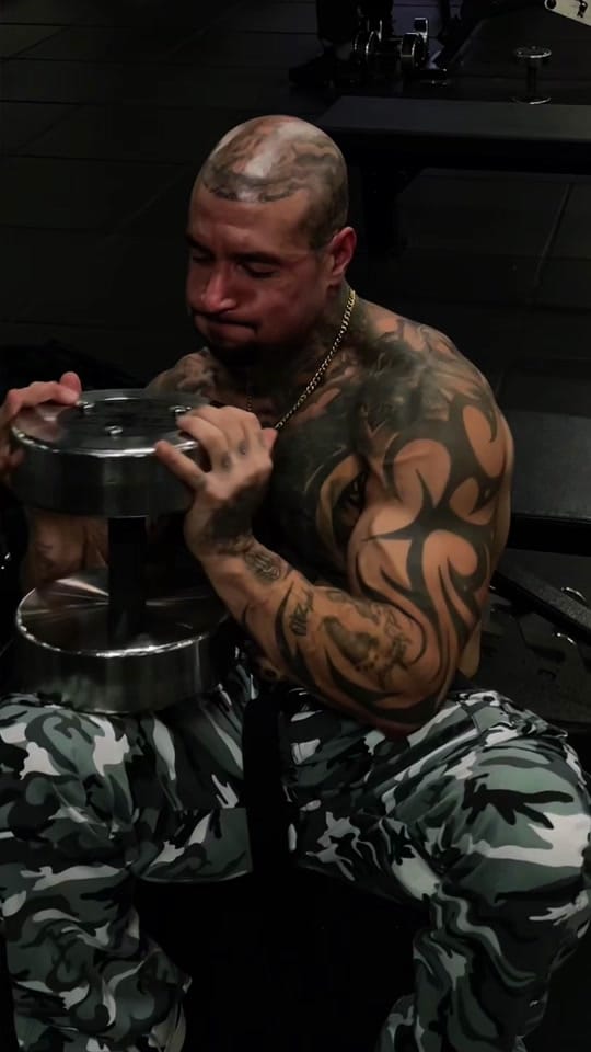 Post 6 by work4_deadlifts on TikTok (video)