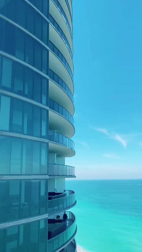 Post 9 by MIAMI Real Estate on TikTok (video)