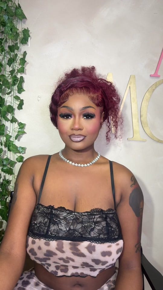 Post 7 by Miami Makeup Artist 💋 on TikTok (video)