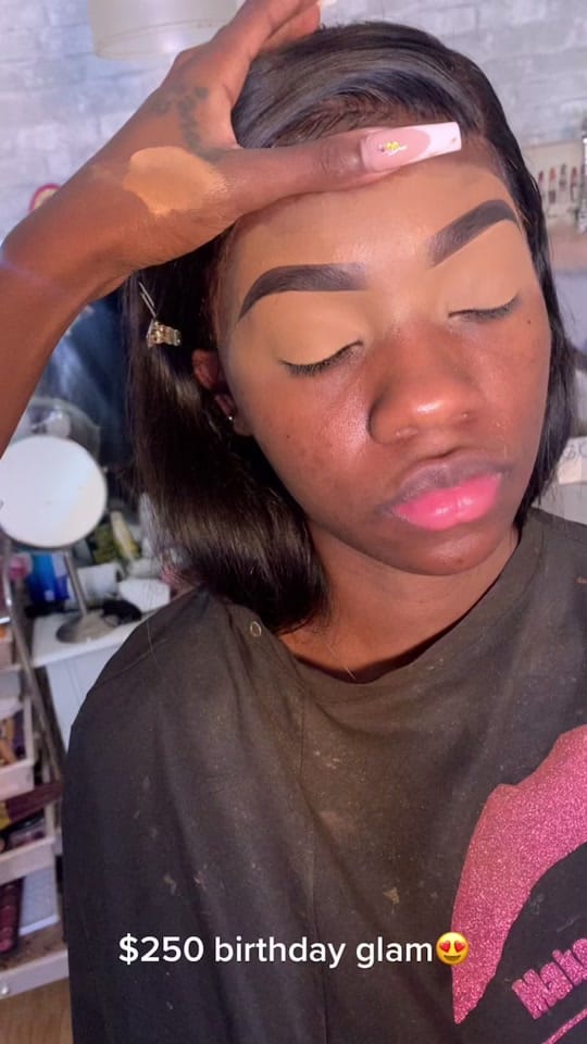 Post 8 by Miami Makeup Artist 💋 on TikTok (video)