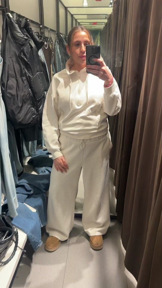 Post 3 by DaniJsworld on TikTok (video)