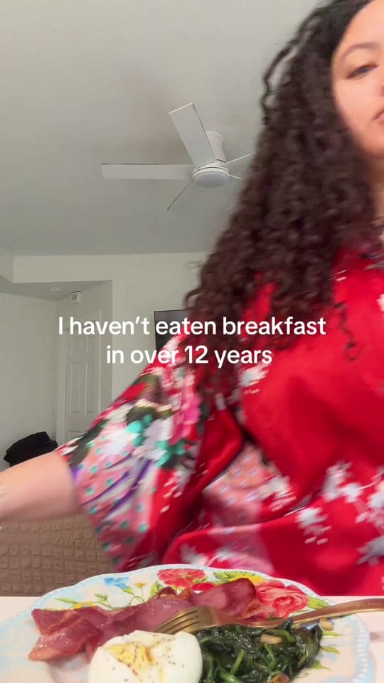 Post 4 by modernsenoralife on TikTok (video)