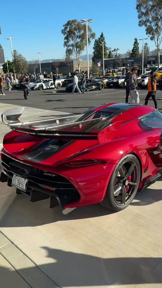 Post 1 by ️Chicago.carspots on TikTok (video)