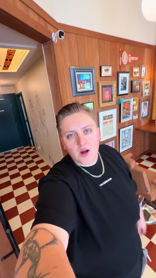 Post 7 by Ro The Barber on TikTok (video)