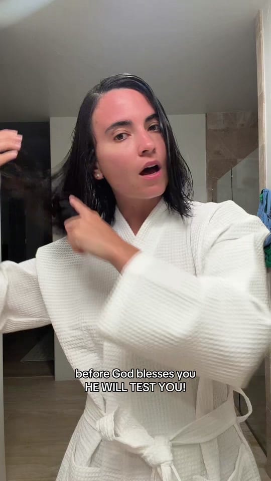 Post 7 by ANGELA LANARIS on TikTok (video)