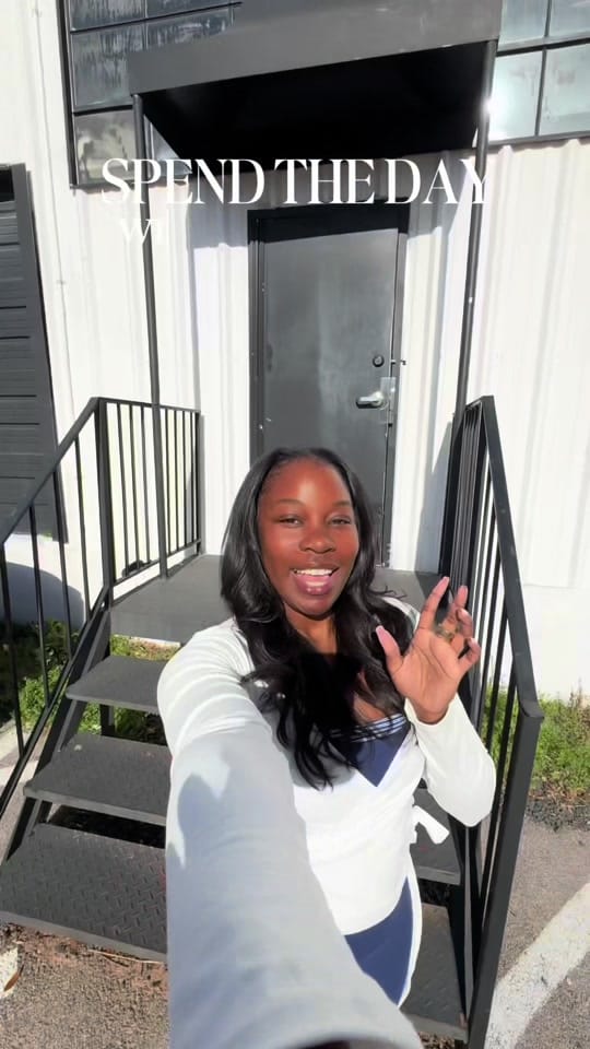 Post 1 by Stephanie Camillee | Dallas ✨ on TikTok (video)