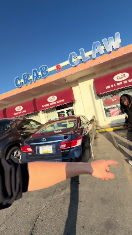 Post 3 by Crab & Claw Seafood on TikTok (video)