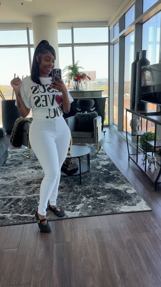 Post 1 by thequeenstyledyou_ on TikTok (video)