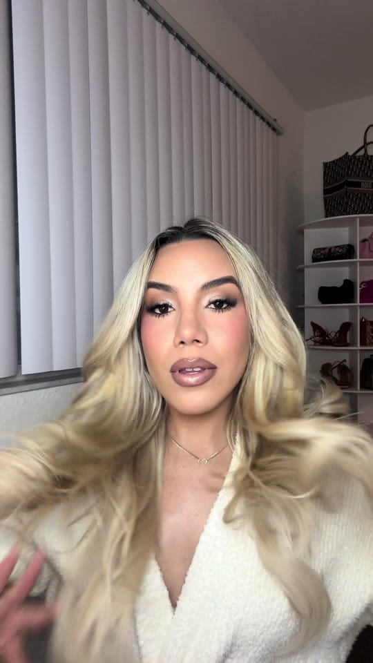Post 3 by karlavmarin on TikTok (video)