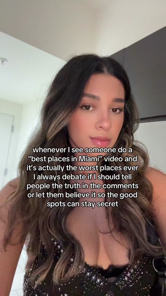 Post 5 by Amna on TikTok (video)