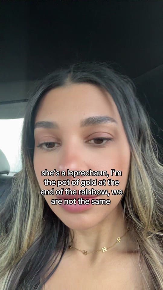 Post 1 by Amna on TikTok (video)