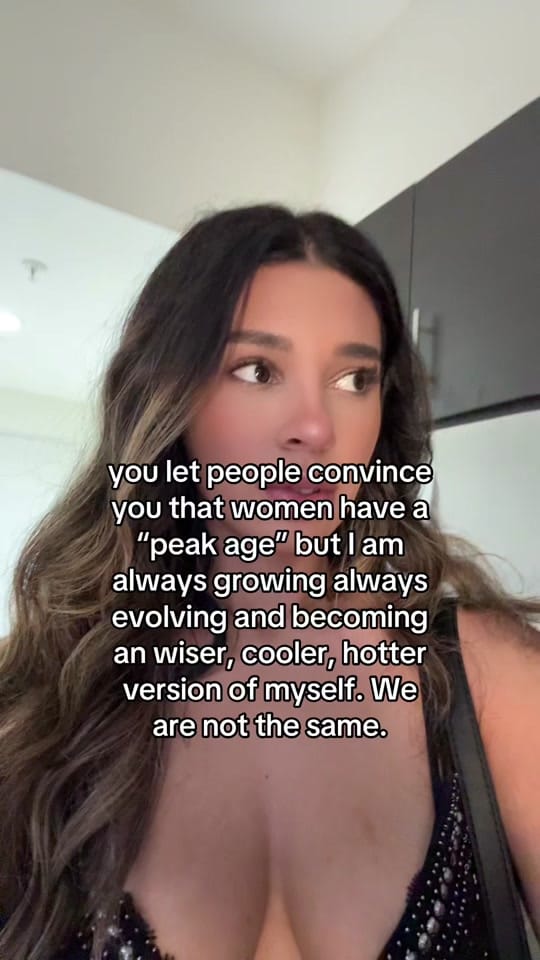 Post 7 by Amna on TikTok (video)