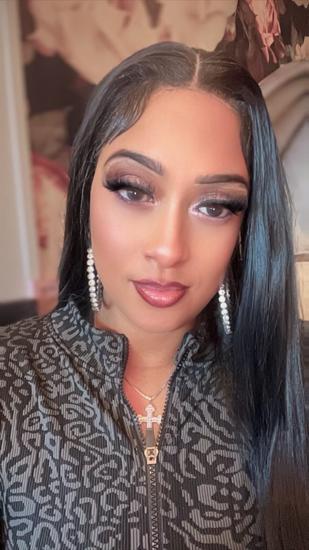 Post 2 by flygirlariii on TikTok (video)
