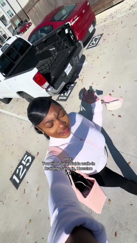 Post 1 by YAYAS on TikTok (video)