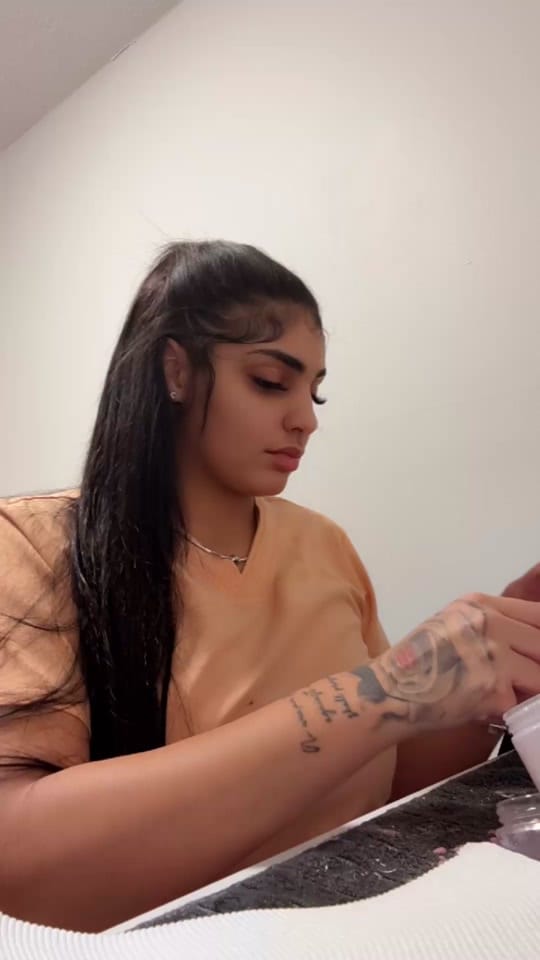 Post 4 by PRETTY DESS on TikTok (video)
