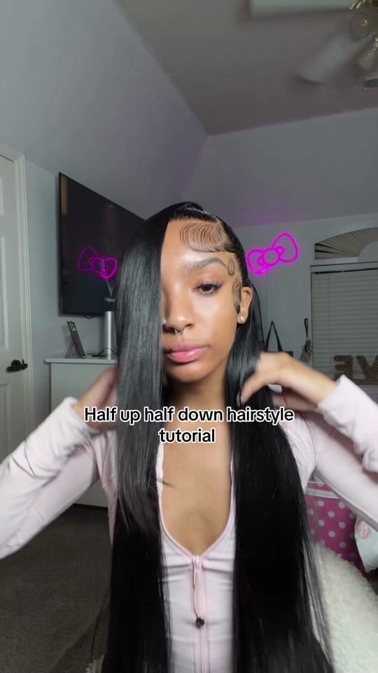 Post 2 by Laila on TikTok (video)