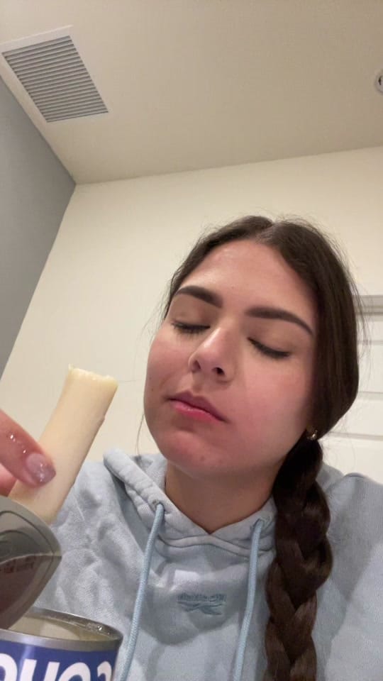 Post 10 by Nicole De Luca on TikTok (video)