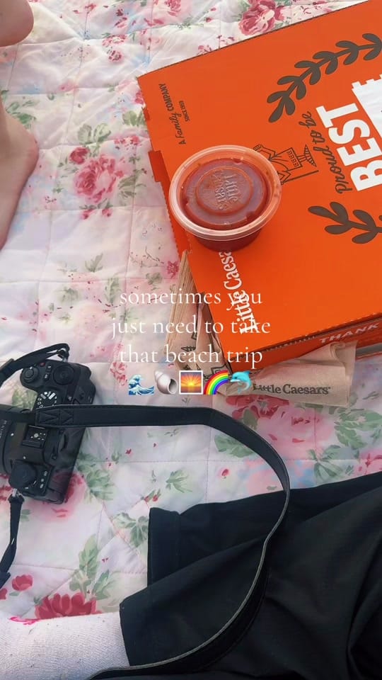 Post 5 by Victoria🎀 | Content Creator on TikTok (video)