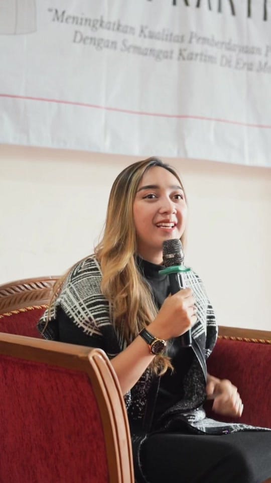 Post 8 by Nadyaursulla on TikTok (video)