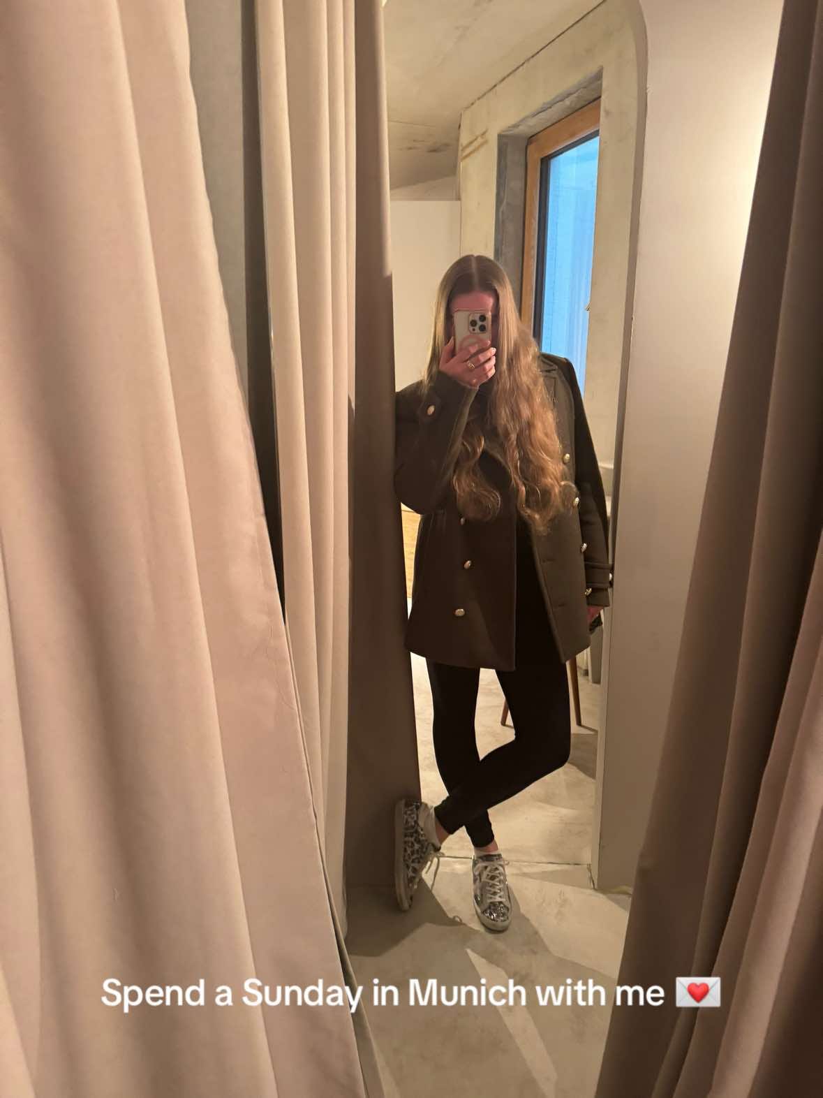 Post 5 by Lea Alwine Senner on TikTok (video)