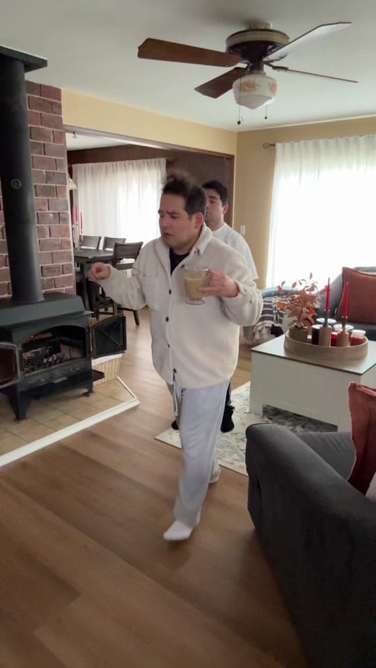 Post 8 by alexrubenlifestyle on TikTok (video)