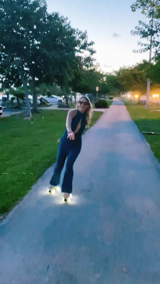 Post 9 by erikamyriam on TikTok (video)