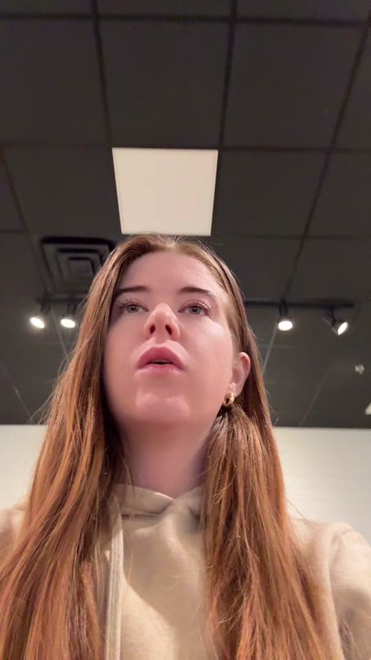 Post 5 by Jules on TikTok (video)