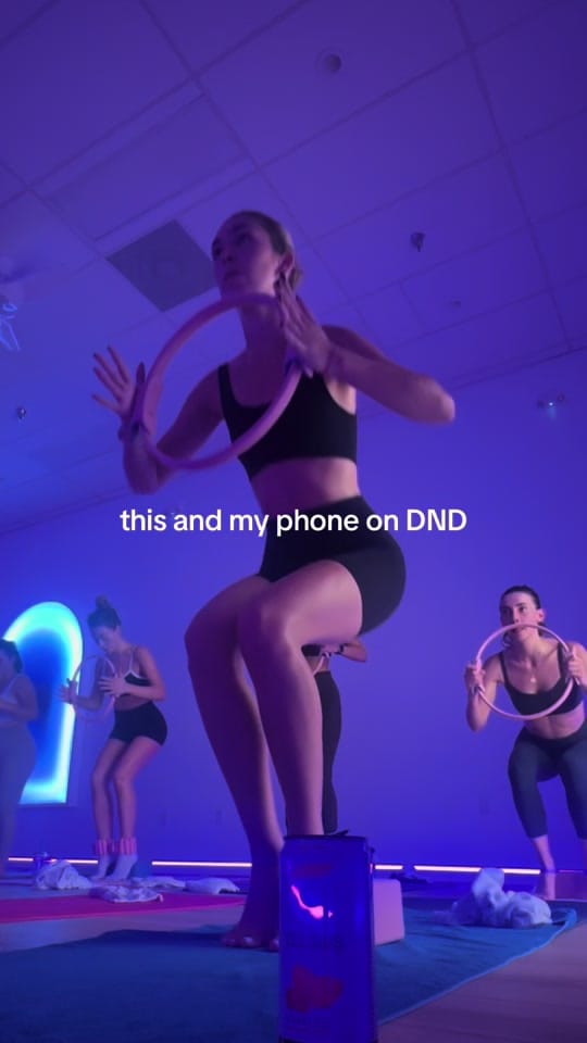 Post 5 by analesserr on TikTok (video)