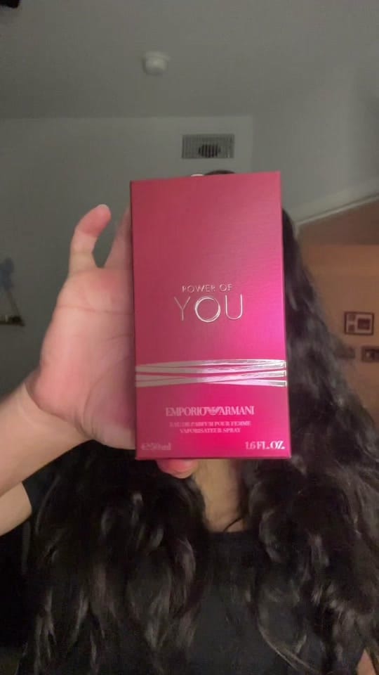 Post 1 by lulu tovar🎀💕 on TikTok (video)