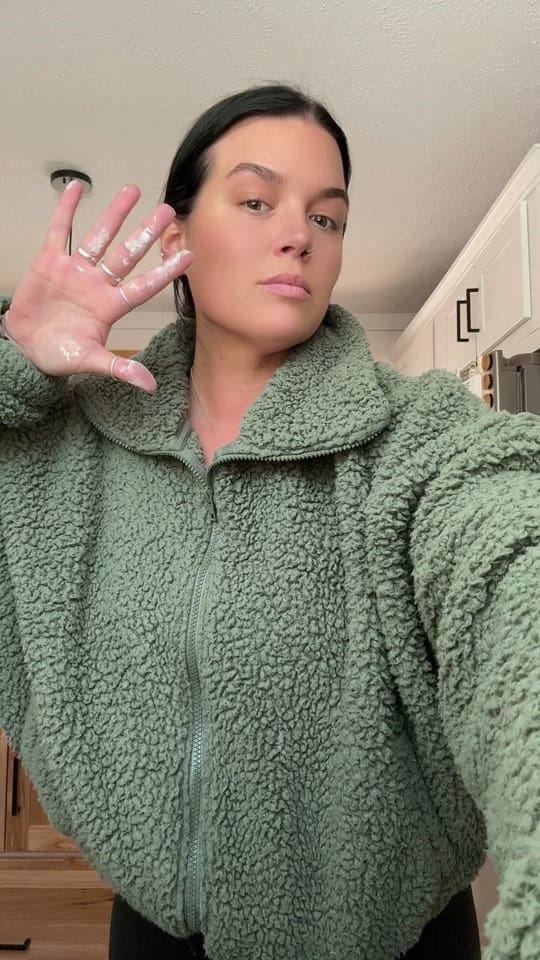 Post 2 by Shelby Mariaa on TikTok (video)