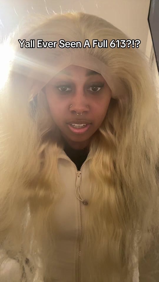 Post 1 by Ari on TikTok (video)