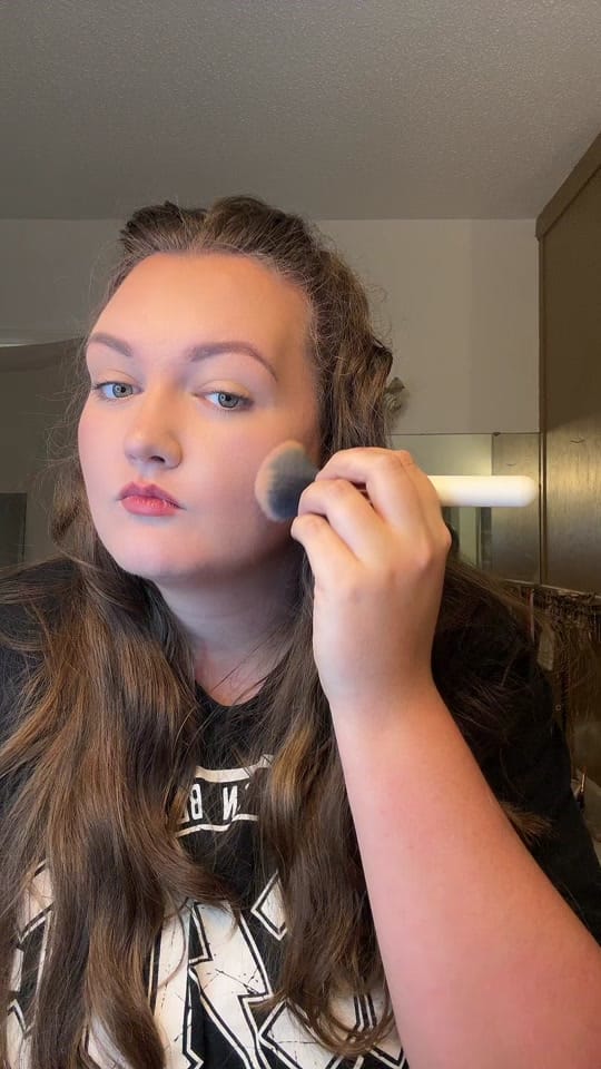 Post 7 by Hannah Lombas on TikTok (video)