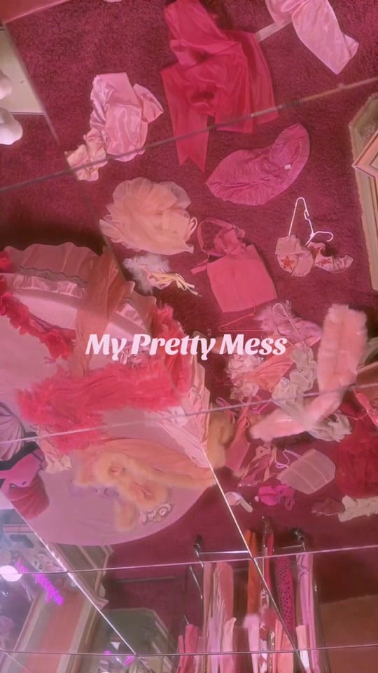 Post 2 by Jamie Nelson, Photographer on TikTok (video)