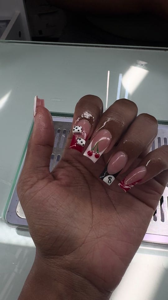 Post 6 by Naja Rakael on TikTok (video)