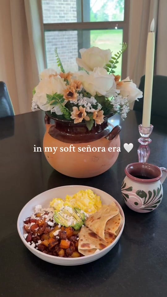 Post 10 by Angela Santana on TikTok (video)