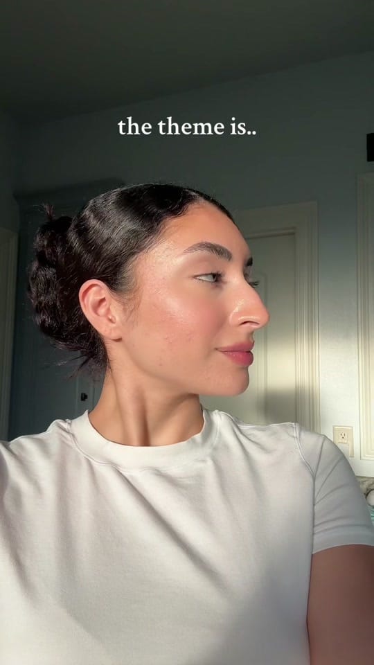 Post 2 by Angela Santana on TikTok (video)