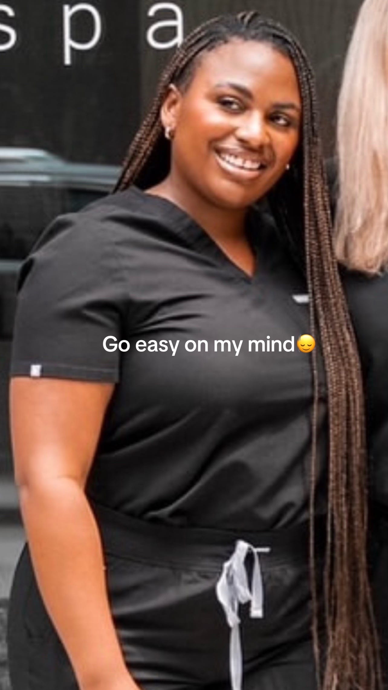 Post 4 by Emma on TikTok (video)