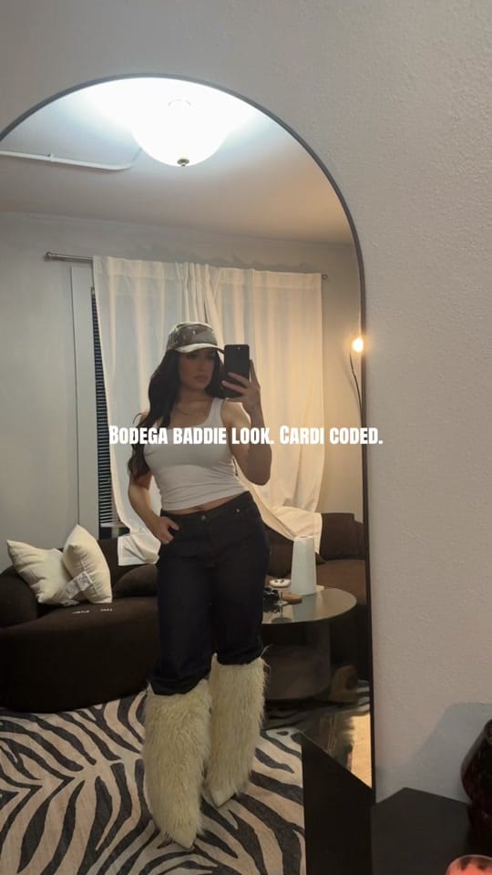 Post 1 by DEE BABY ♡ on TikTok (video)