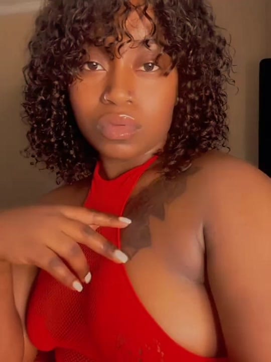Post 1 by ☔️Island Stylez💦 on TikTok (video)