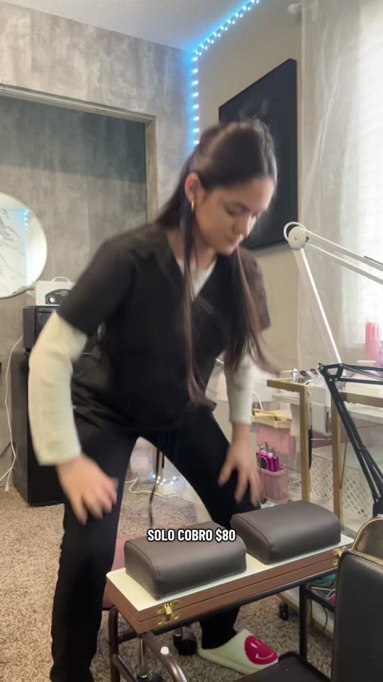 Post 6 by elly_vloggers on TikTok (video)