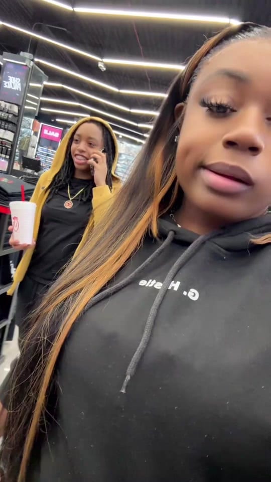 Post 4 by tiffanynicoleeeeee on TikTok (video)